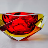 Cendrier Sommerso rouge et jaune par seguso, verre facetté, murano, italie, 1970