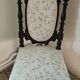 Chaise ancienne dite " de nourrice "