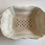 Plat à égoutter 19e en faience hollandaise Petrus Regout & co