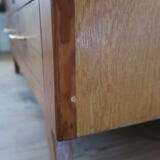 Compass foot cabinet