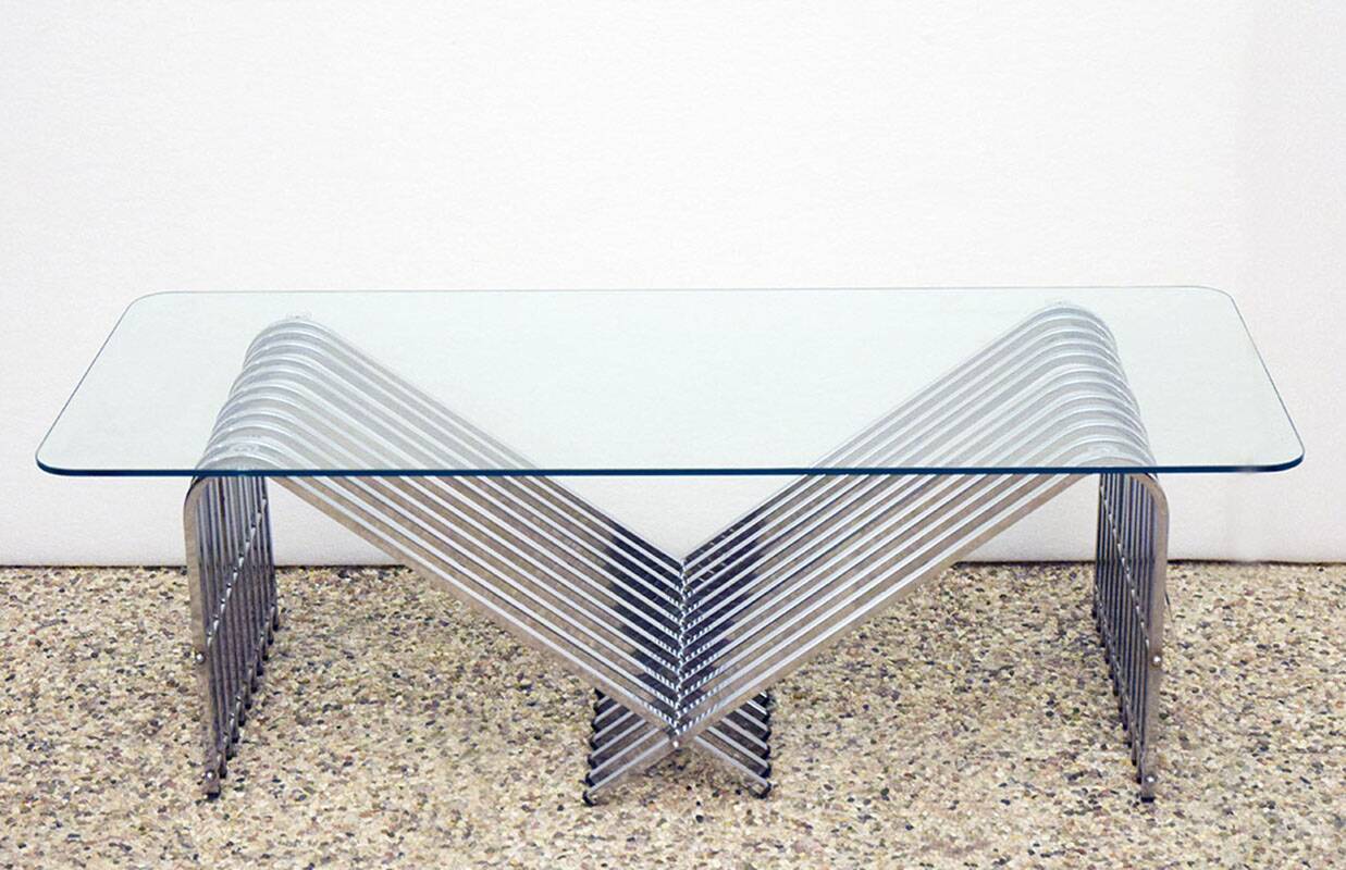 Coffee table in chromed metal and crystal, 1970s