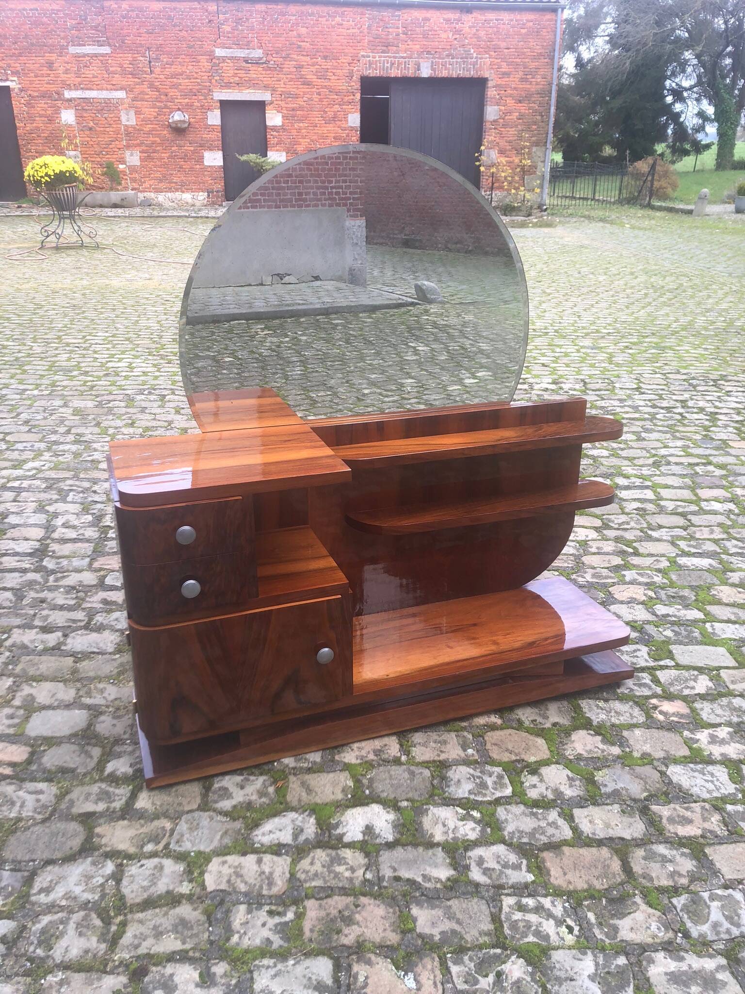 Art Deco dressing table