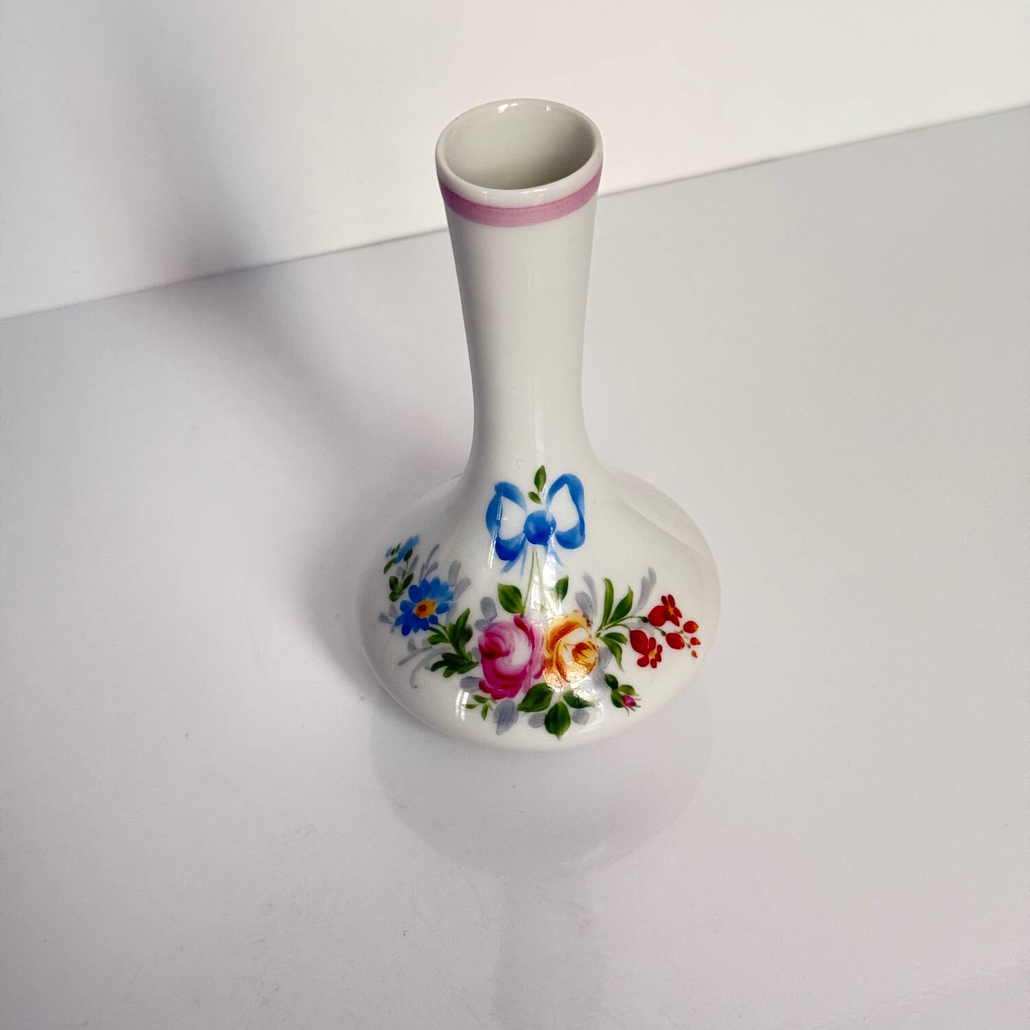 Hand-painted Limoges porcelain soliflore | Ribbon/Bow