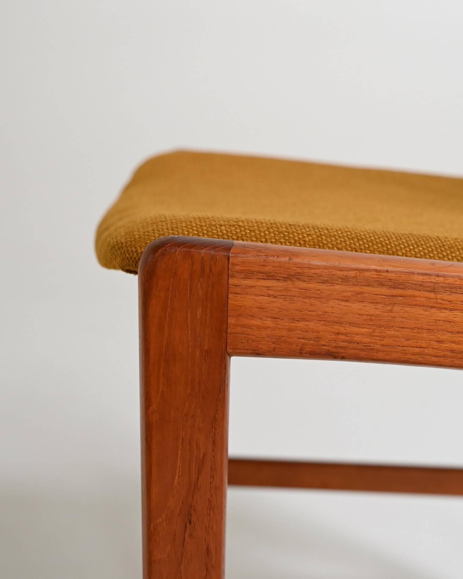 Set of 4 teak dining chairs, Scandinavia, 1960s