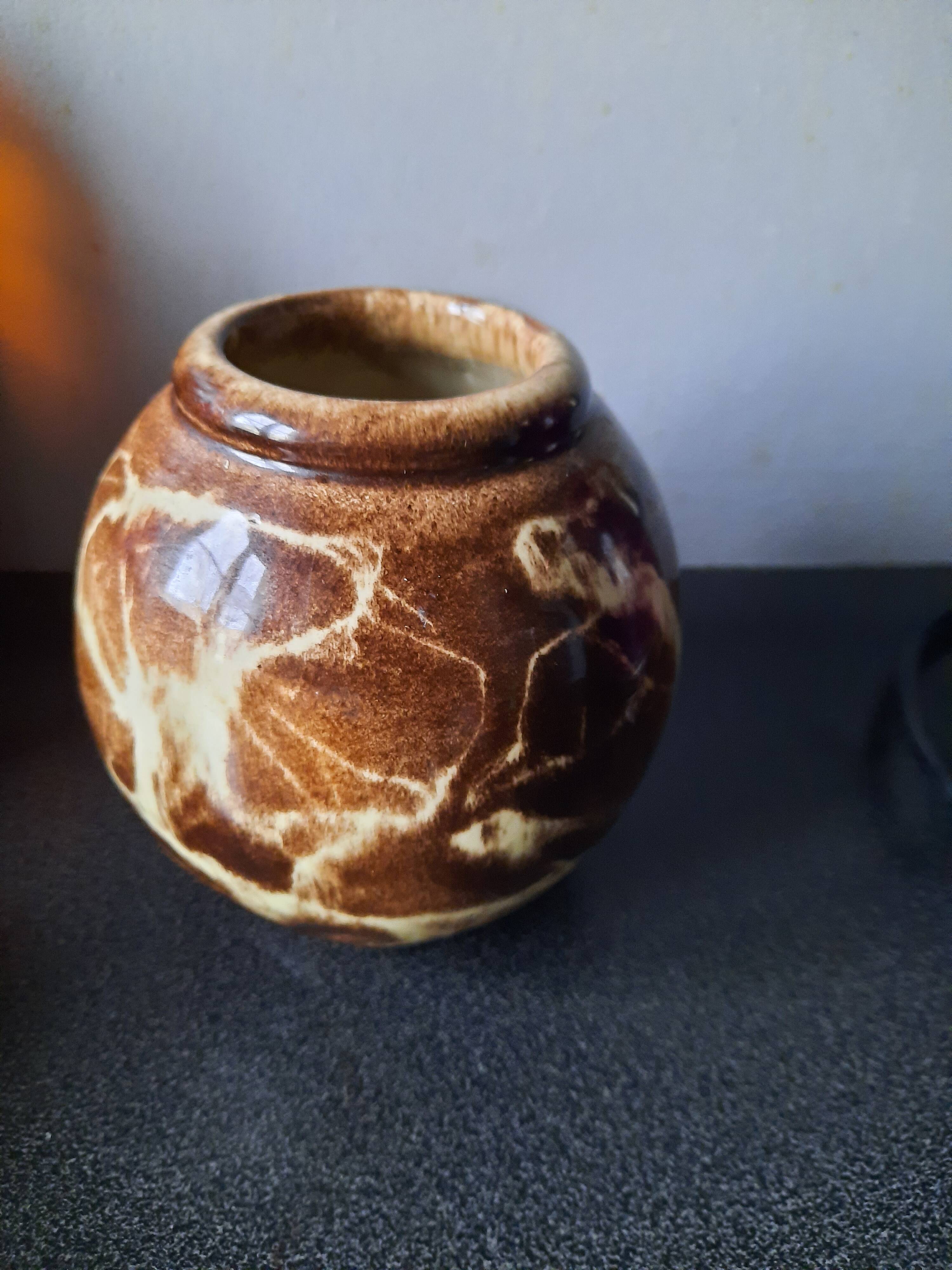 Ceramic vase