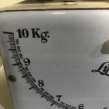 Old vintage scale