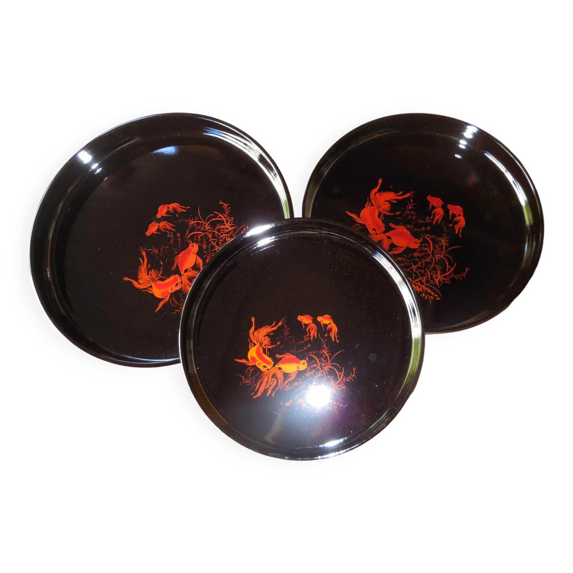 Lot de 3 plateaux noirs ronds en plastique façon laque chinoise 1980 poissons rouges