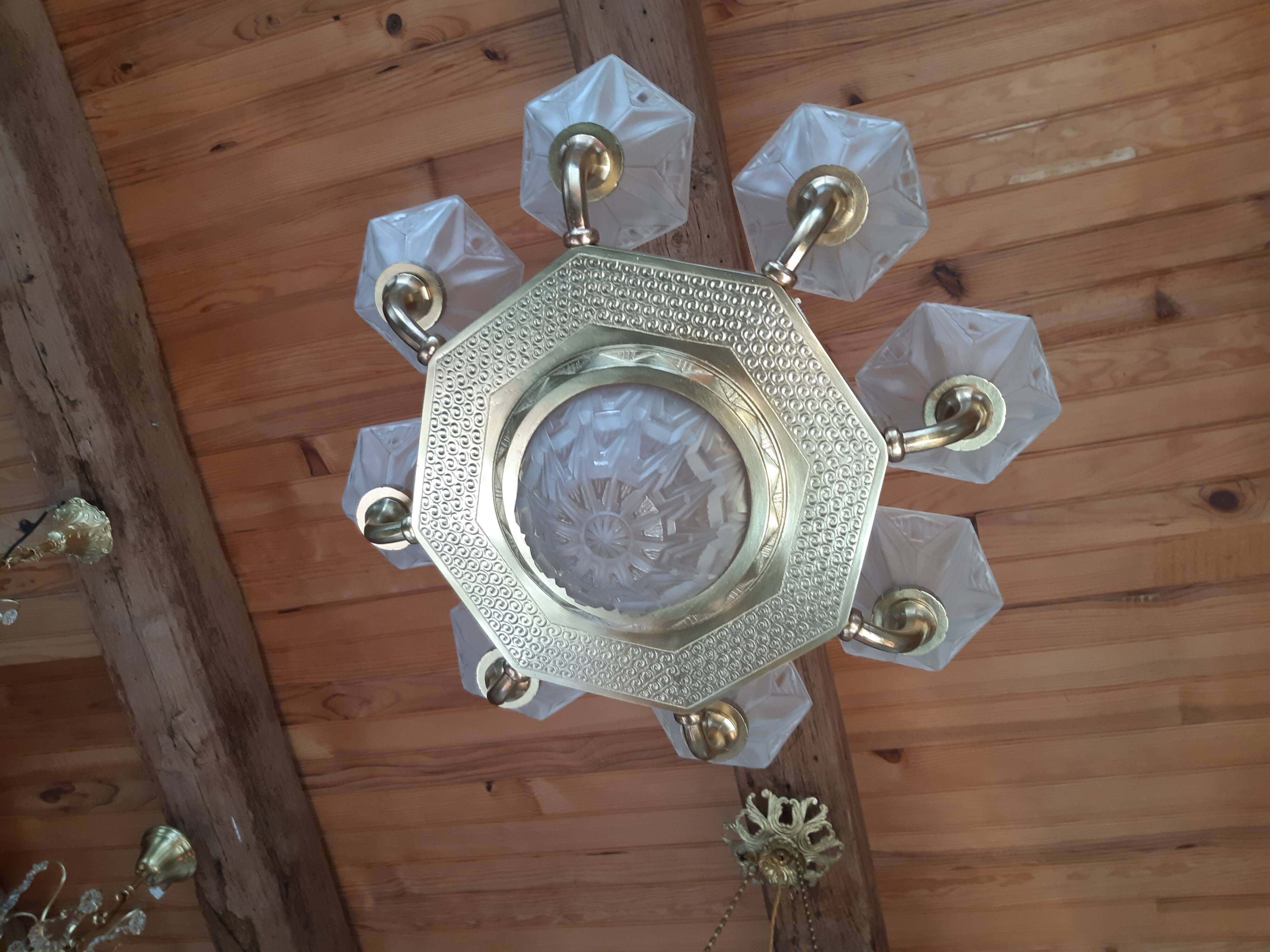 Art Deco chandelier 1930 Bronze Pressed Molded Glass