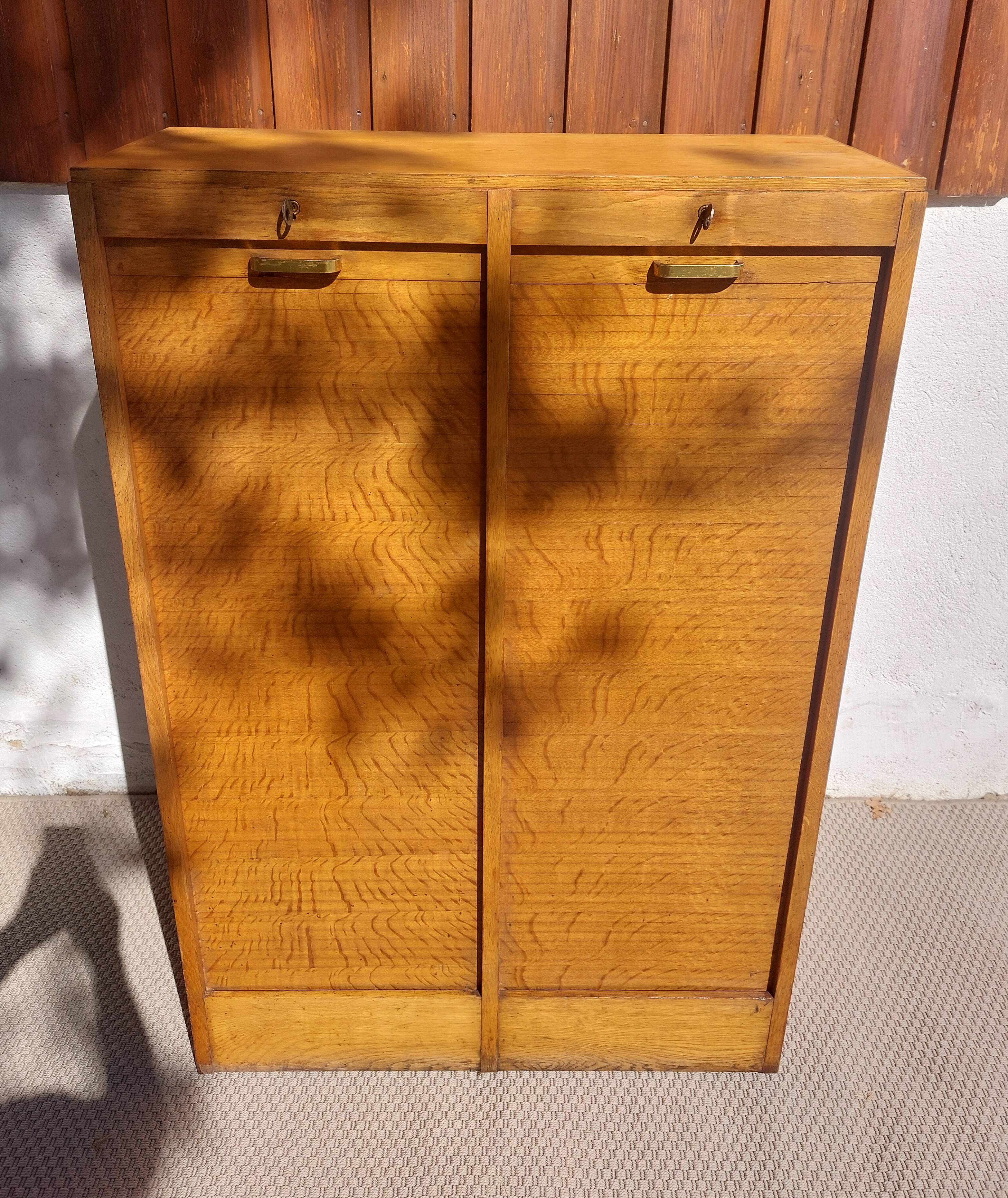 classeur à rideaux double, vintage