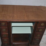 Furniture seamstress