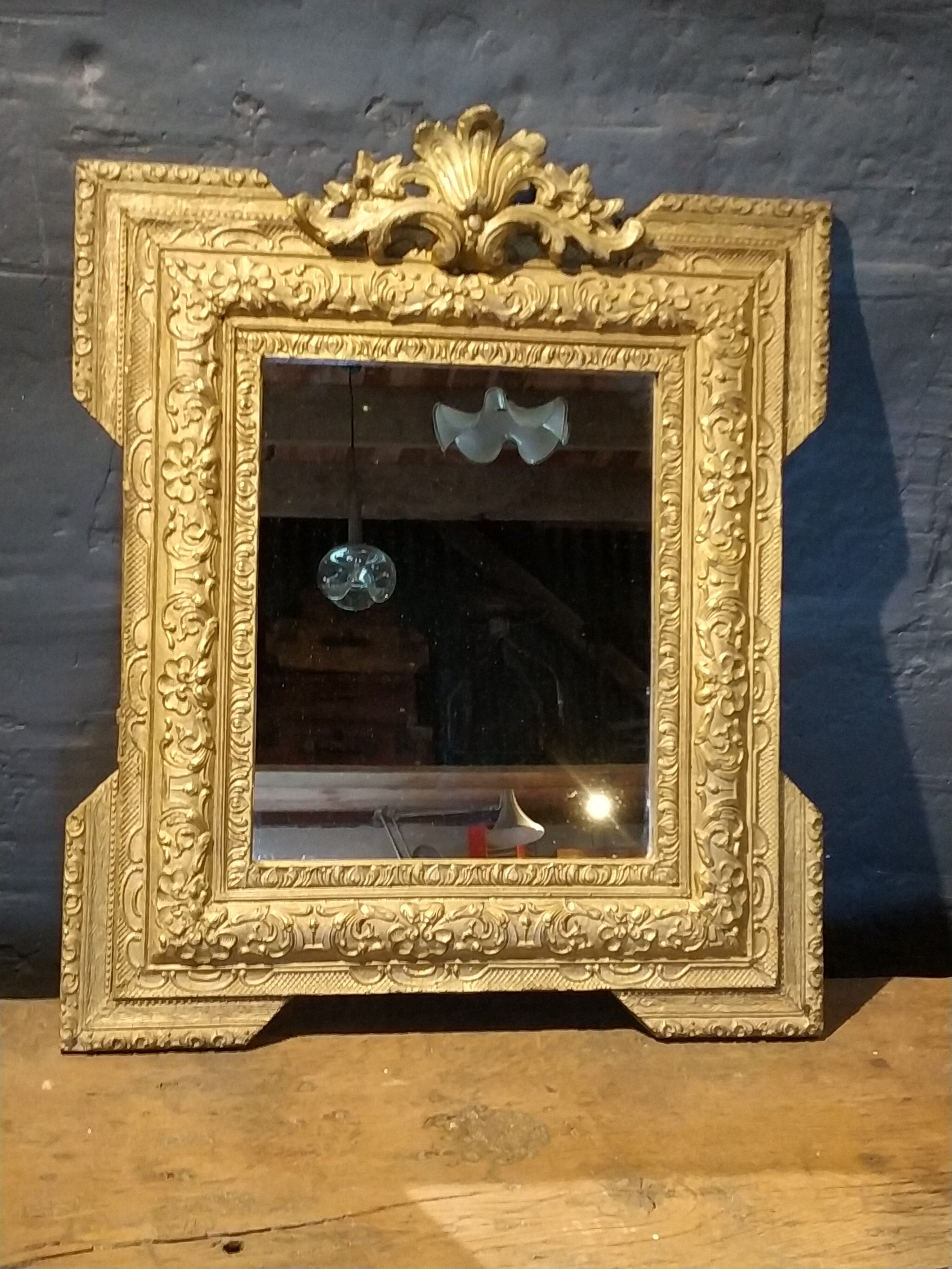 Mirror of Louis VVI style