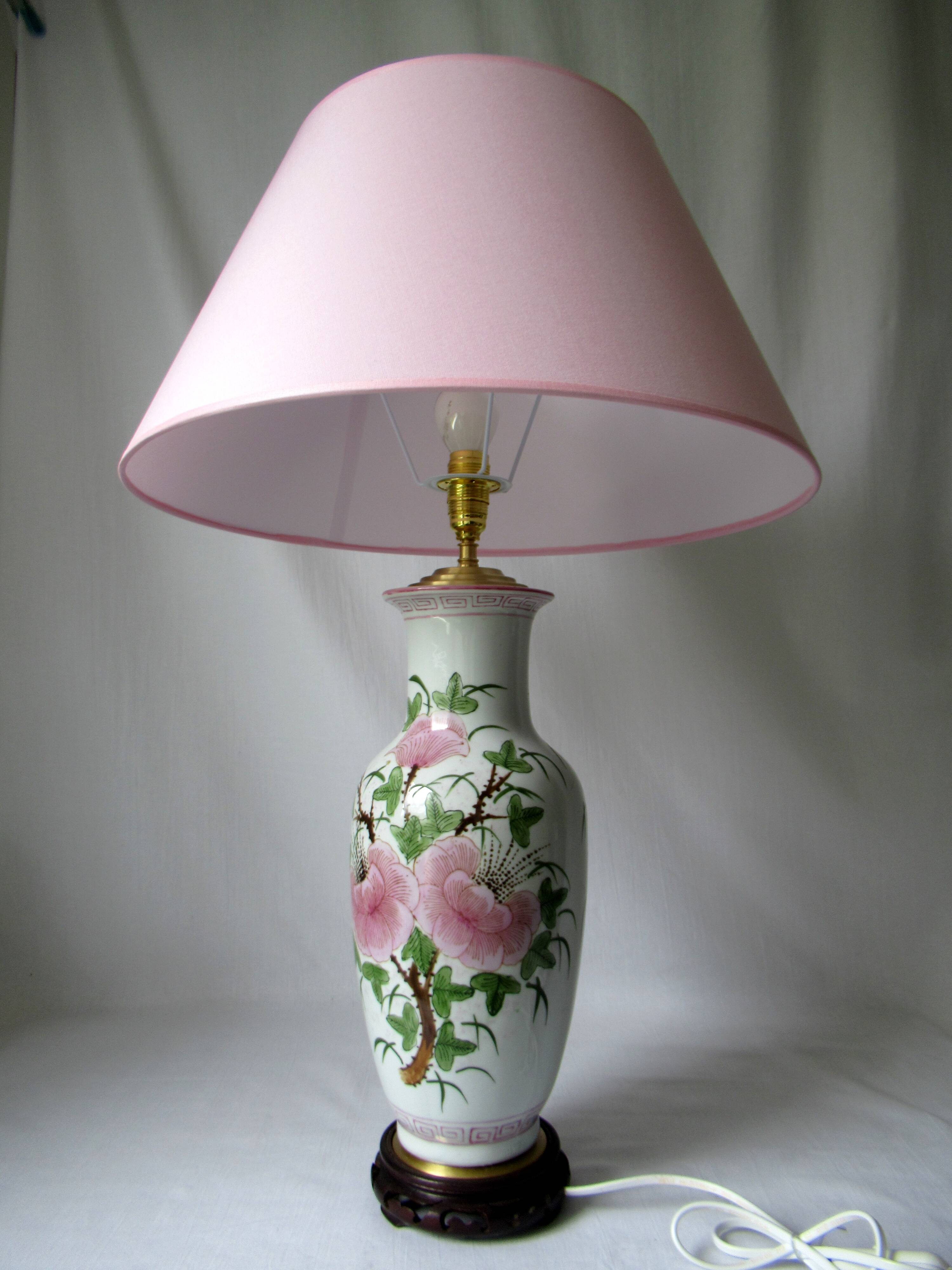 LIVING ROOM LAMP