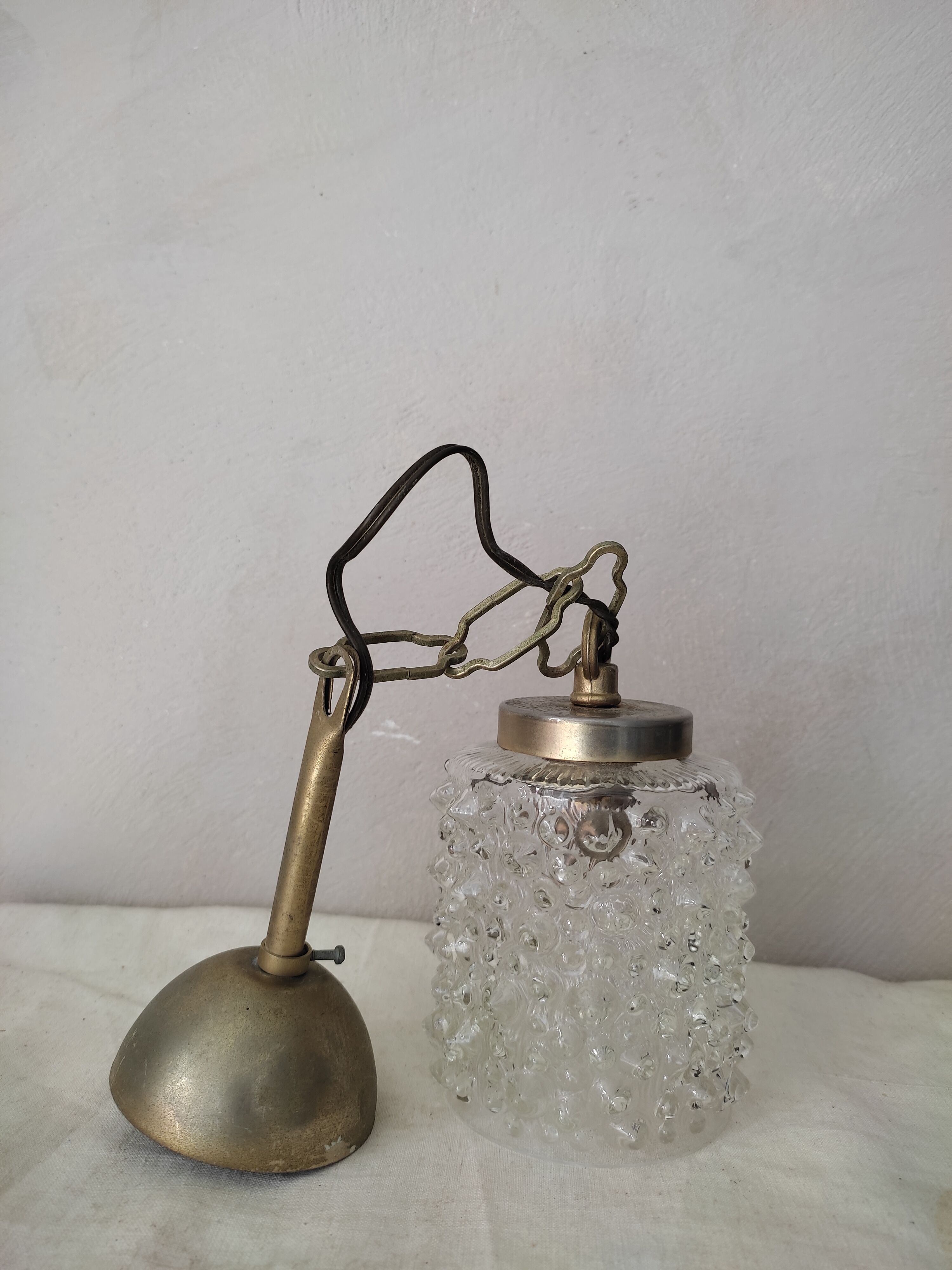 Mini glass suspension