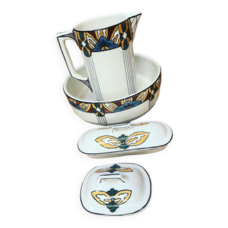 Ensemble amc Belgique de toilette broc bassine porte savon porte peigne