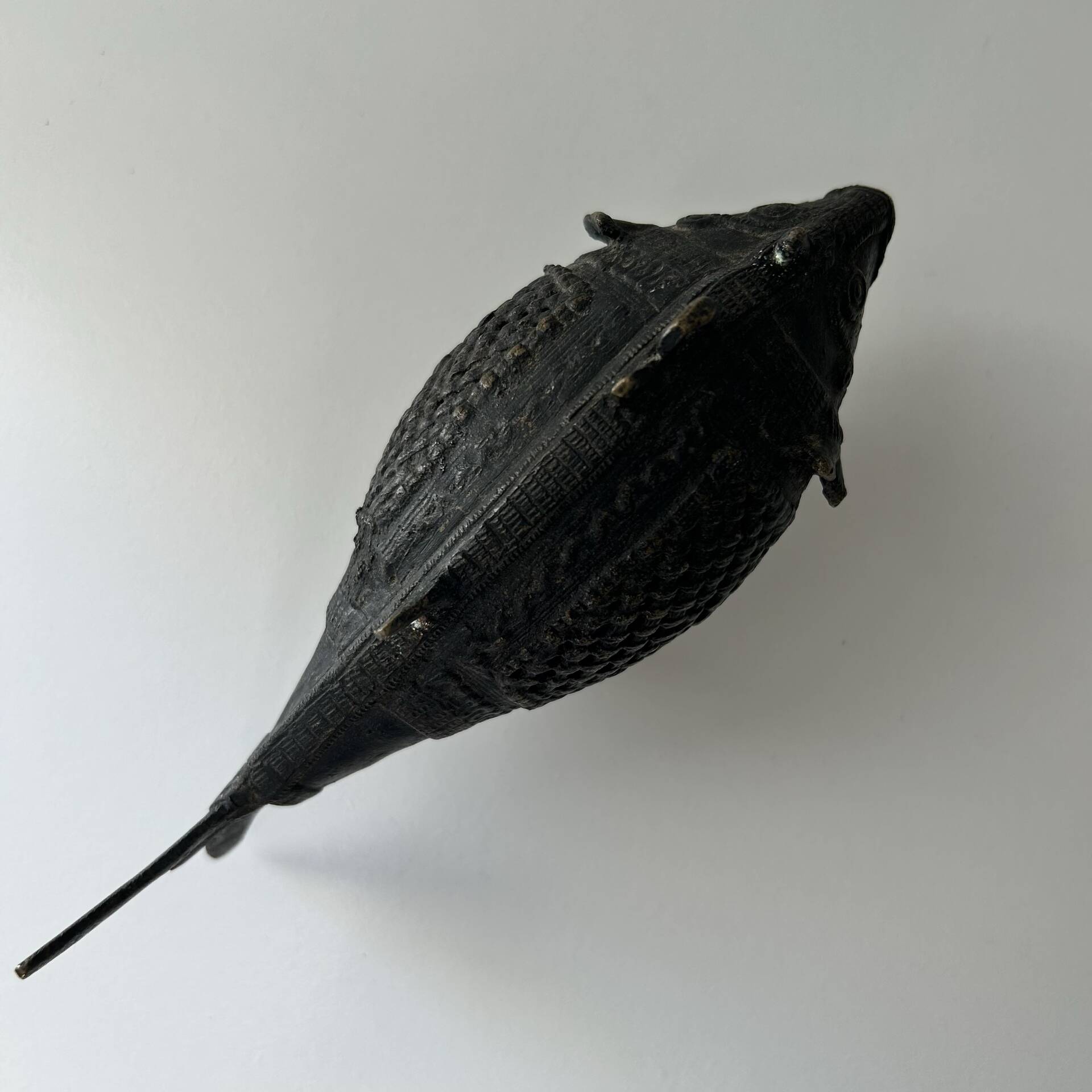 Poisson en bronze art tribal indien