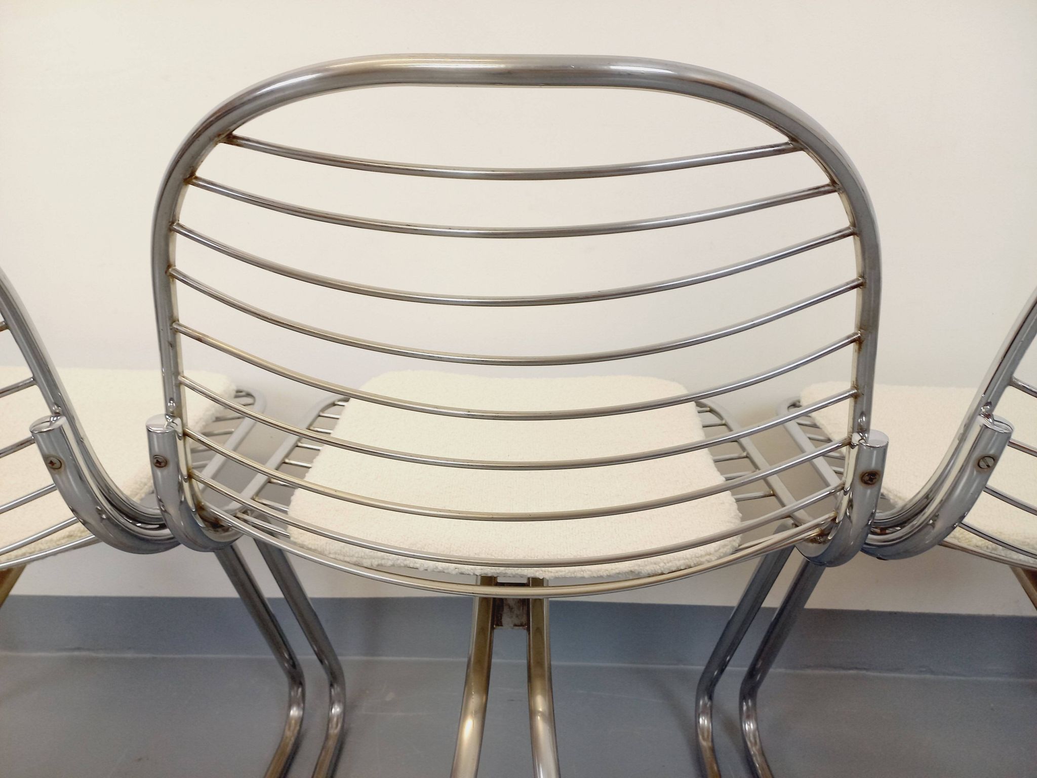 Set of 4 vintage Italian Gastone Rinaldi style chairs in chrome metal