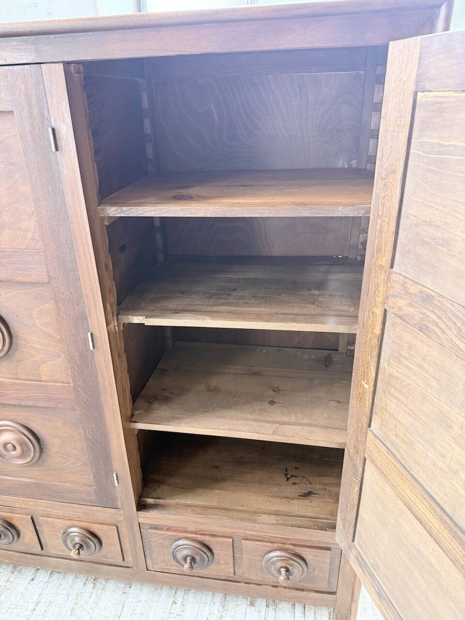 Oak wardrobe "Basque" Dudouyt