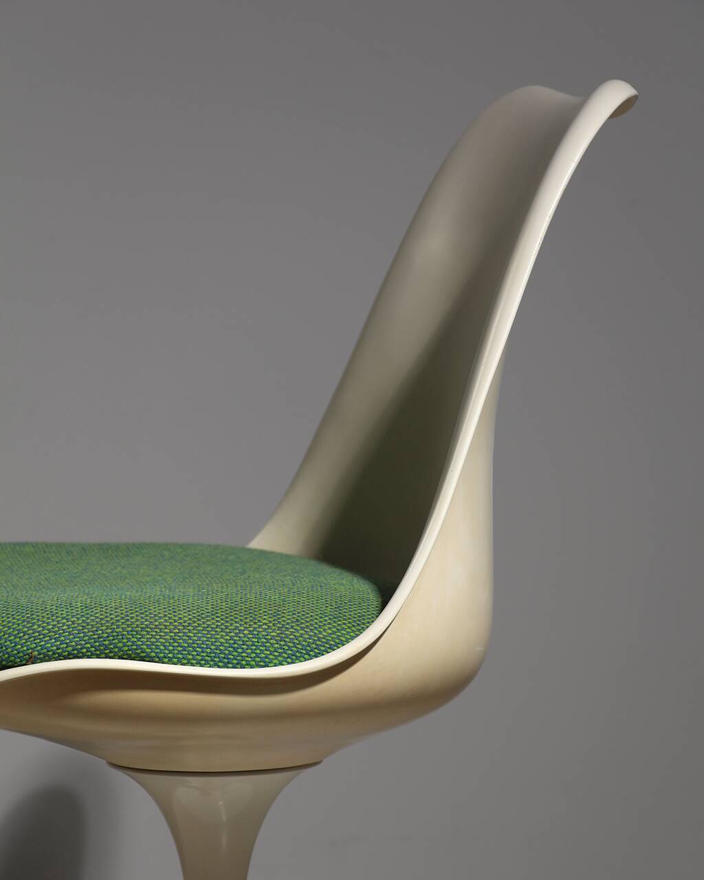 Knoll Saarinen Tulip Chair Green