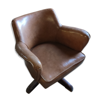 English brown skai chair