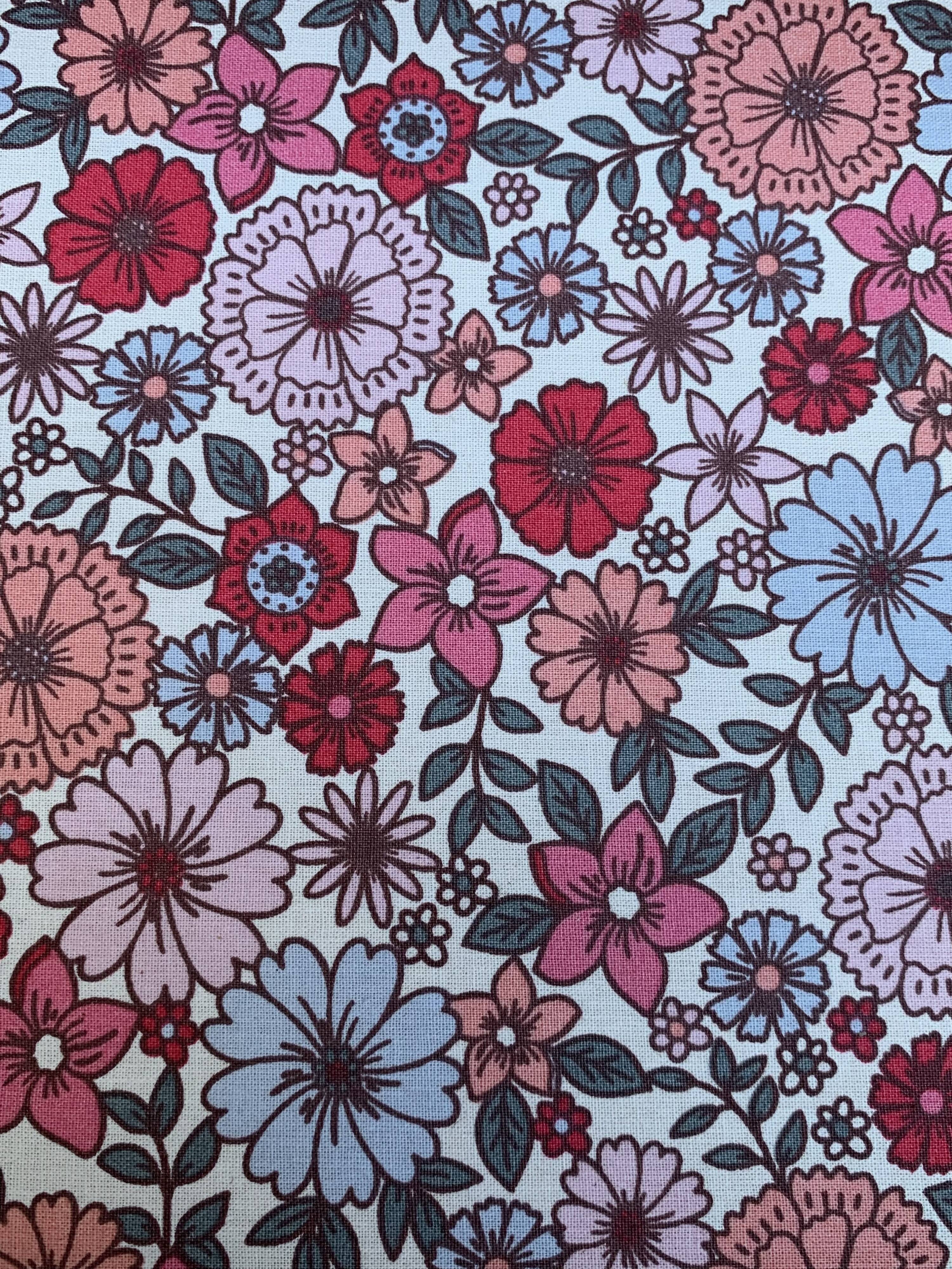 Vintage powder pink compass leg chest of drawers from the 1950s