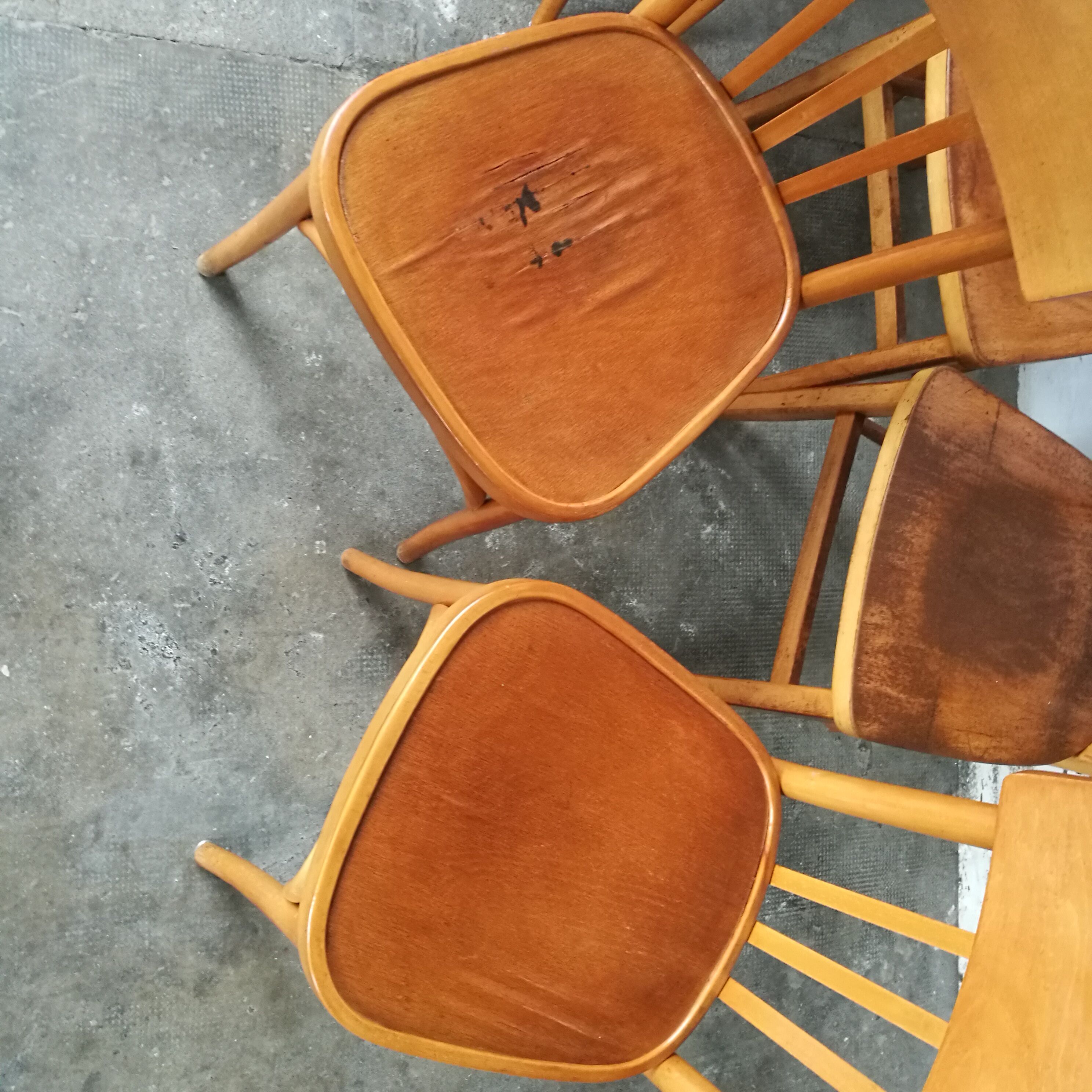Set of 6 bistro chairs