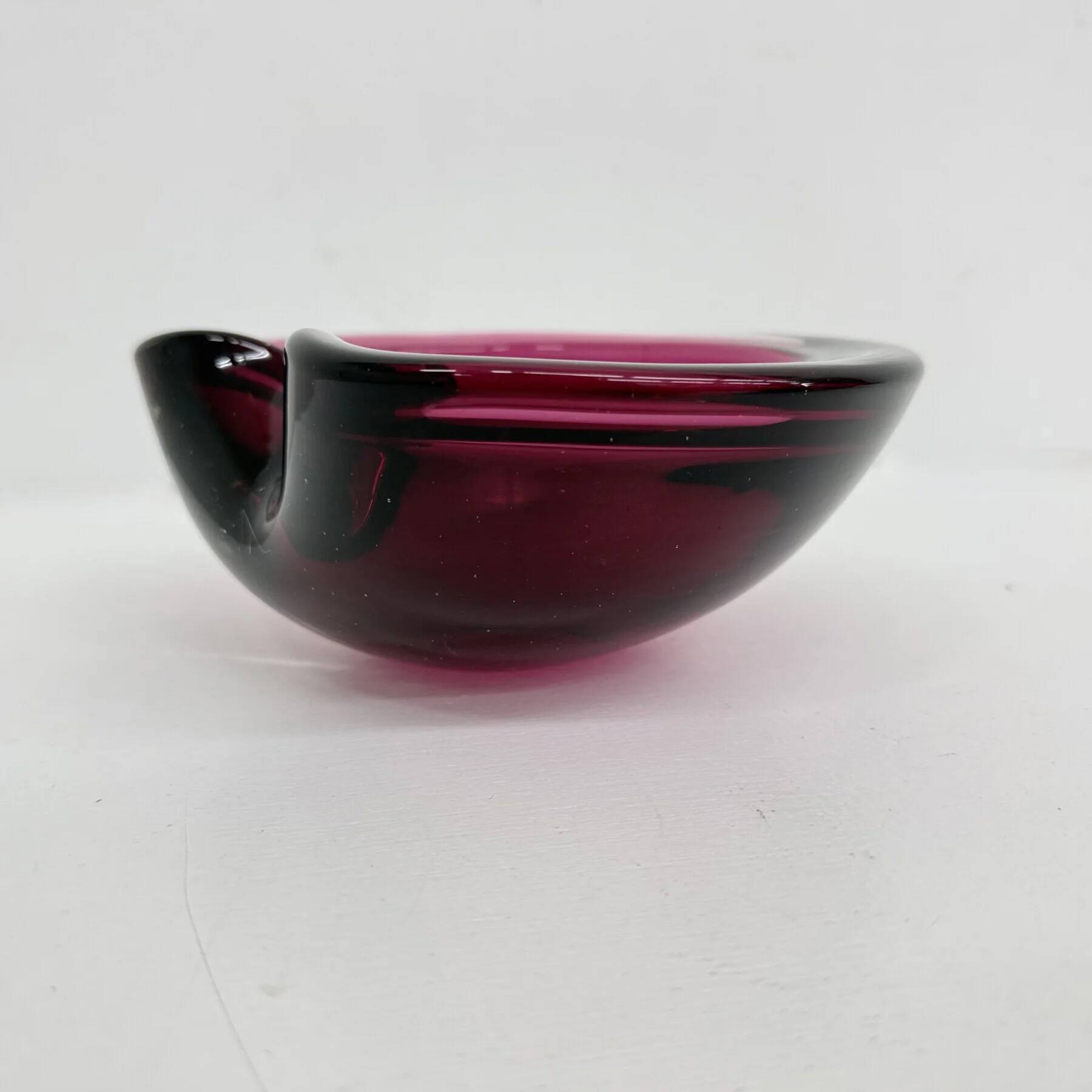 Set of 3 Murano Sommerso pink glass bowls, 1970s