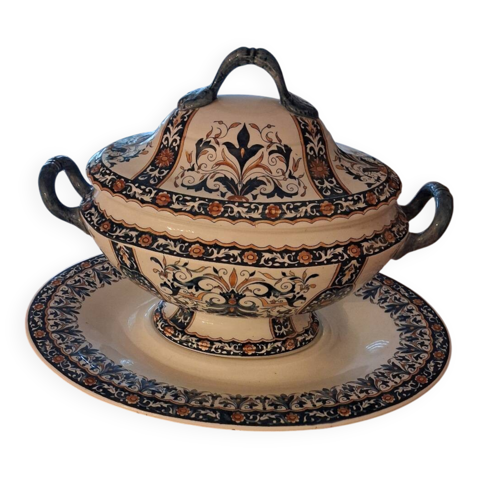 Antique Gien soup tureen