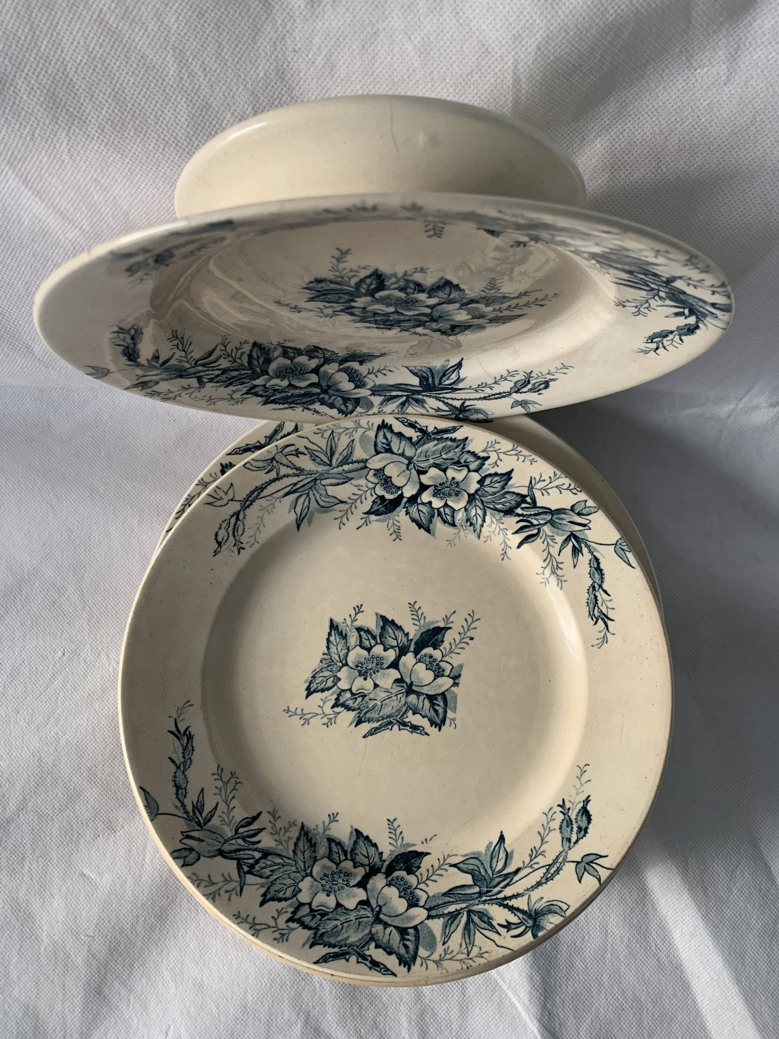 8 plates and an old compoter Terre de Fer HB and Co.