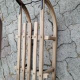Davos primus sled