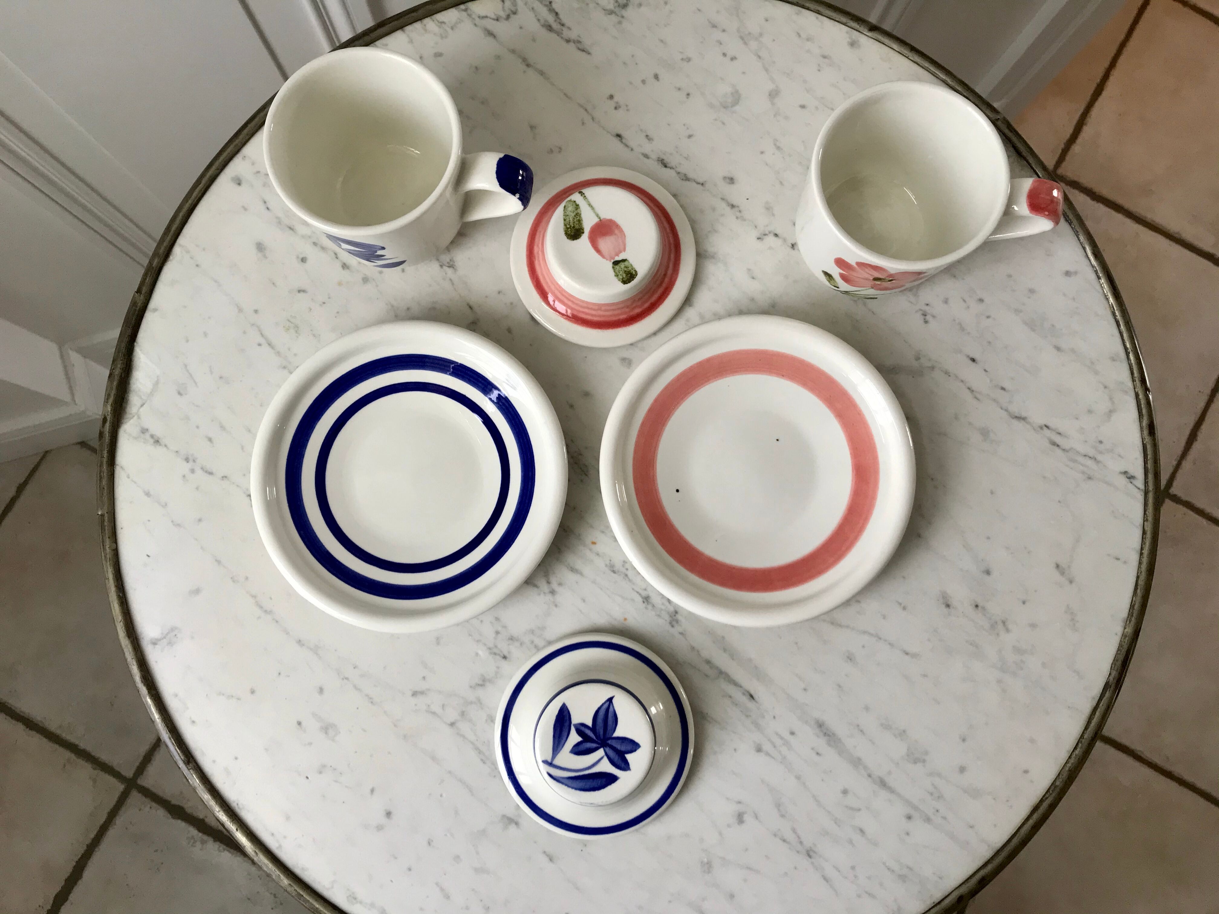 Duo of tea cups / herbal teas Sarreguemines colorful 50s