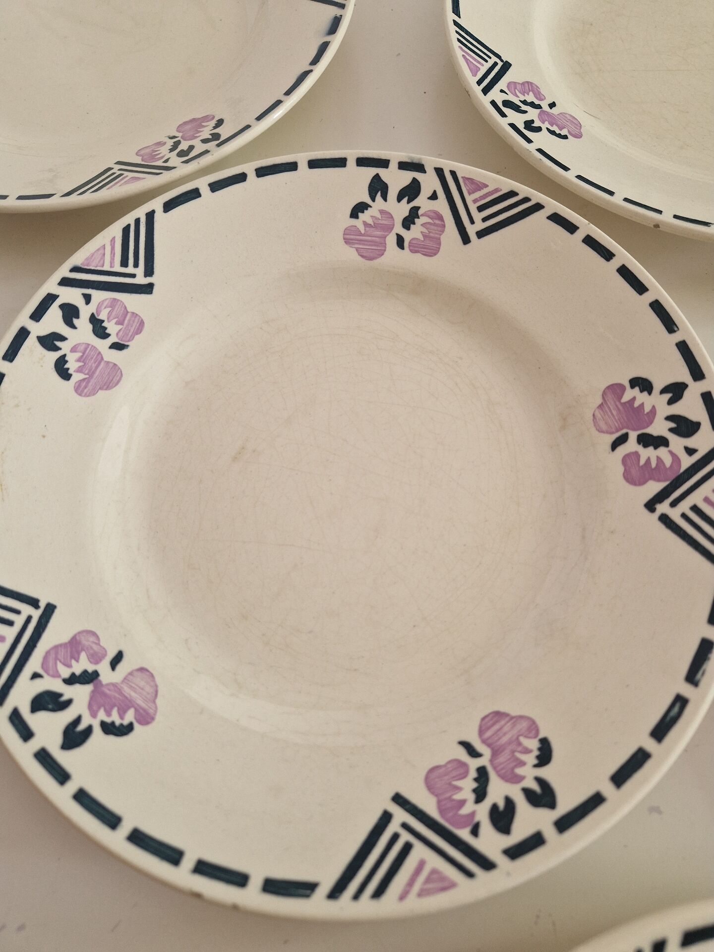 Set of 12 Dessert Plates Model Tunis