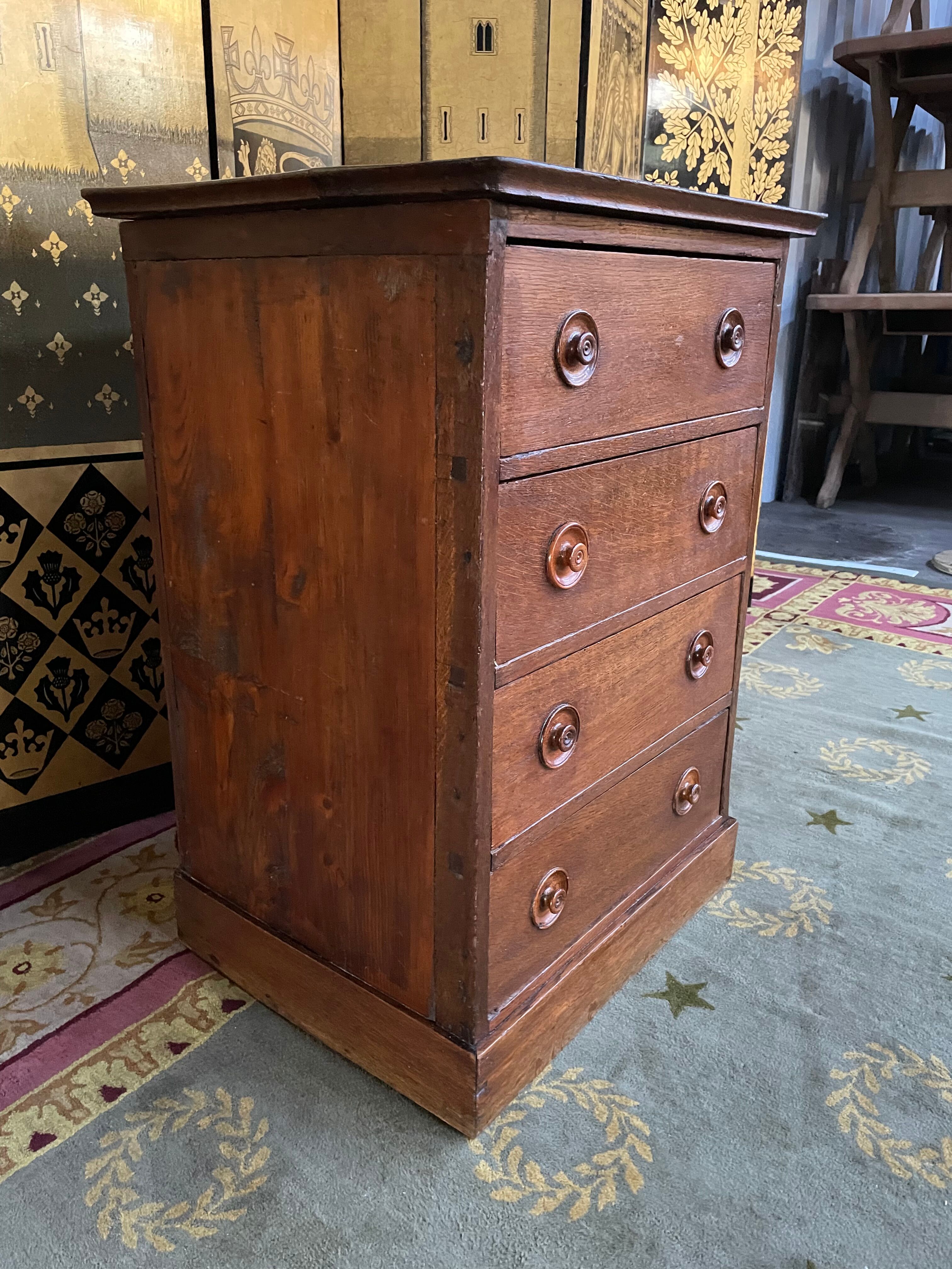 Chest of drawers Louis Philippe oak 19th