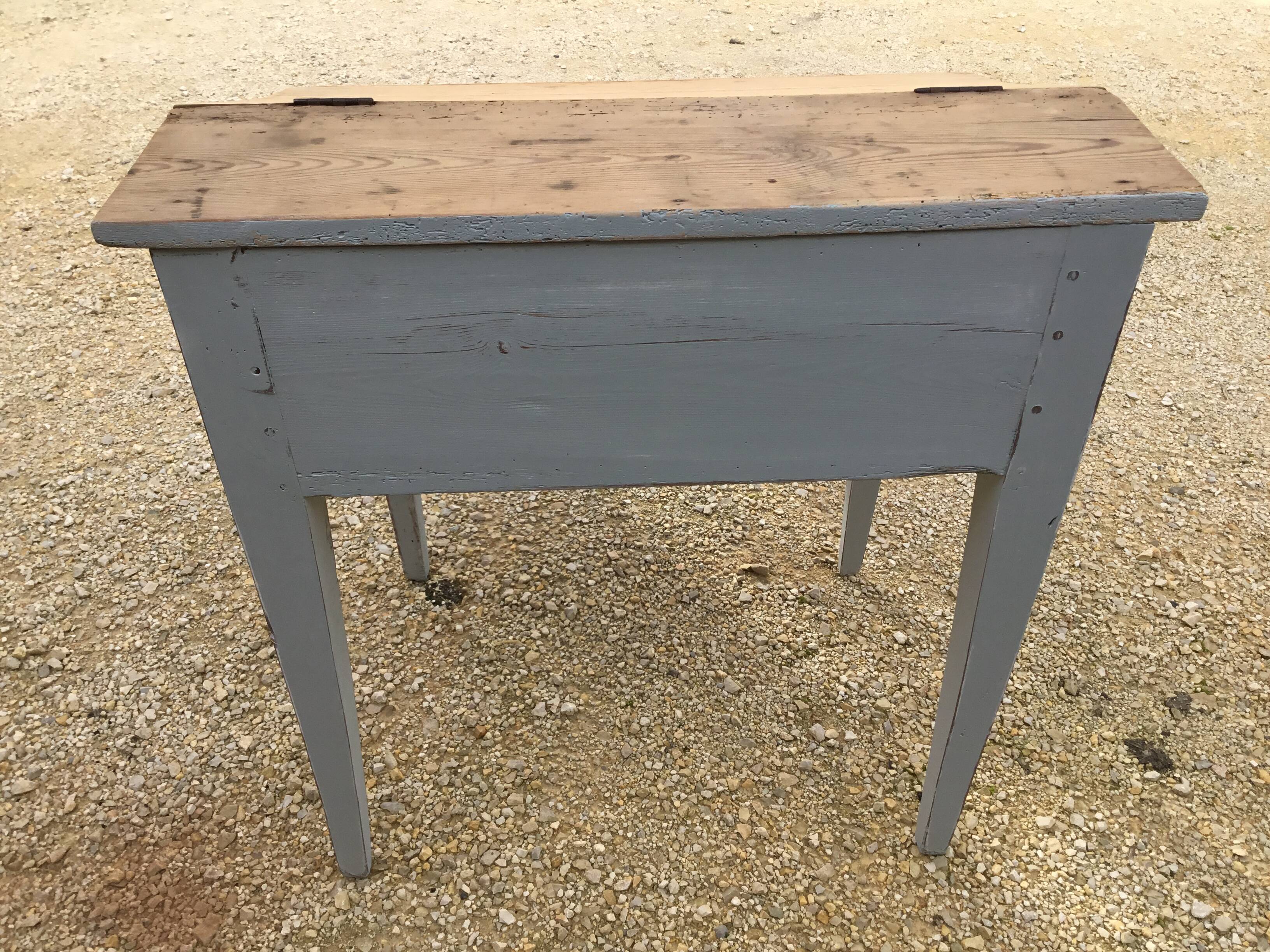 Small old fir slope desk