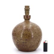 Lampe boule de potier en grès pyrité de Guy Baudat, années 70