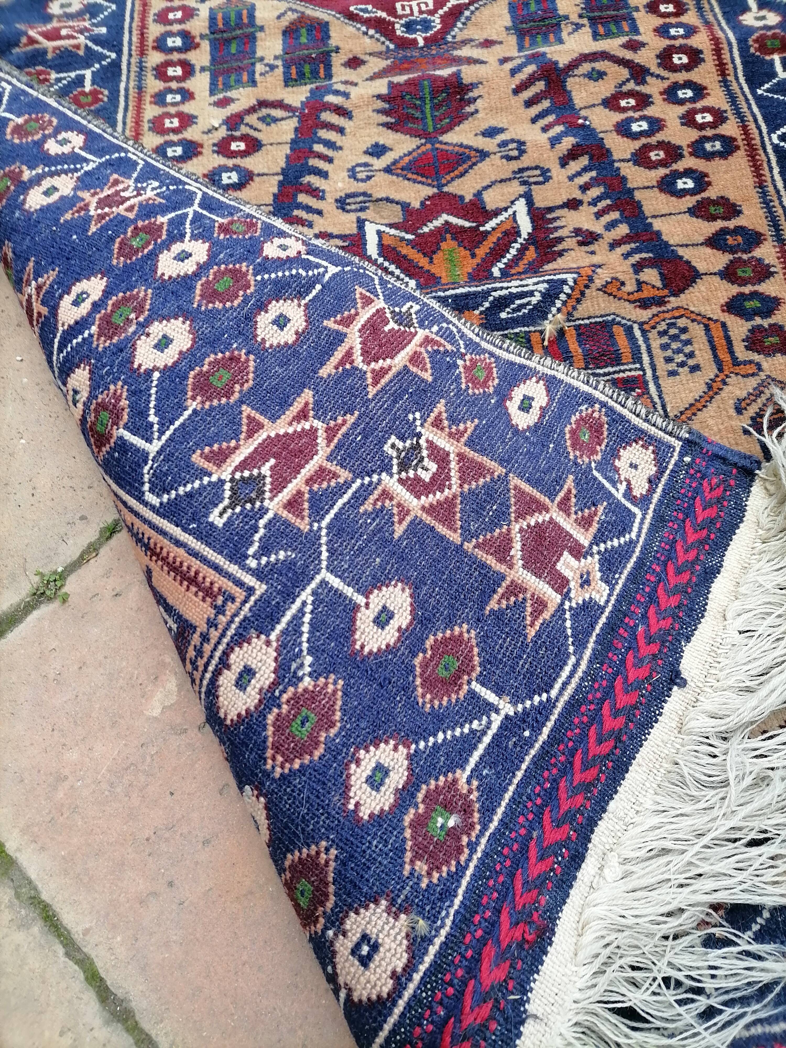 Ancient oriental carpet early 20th century 140 x 89cm