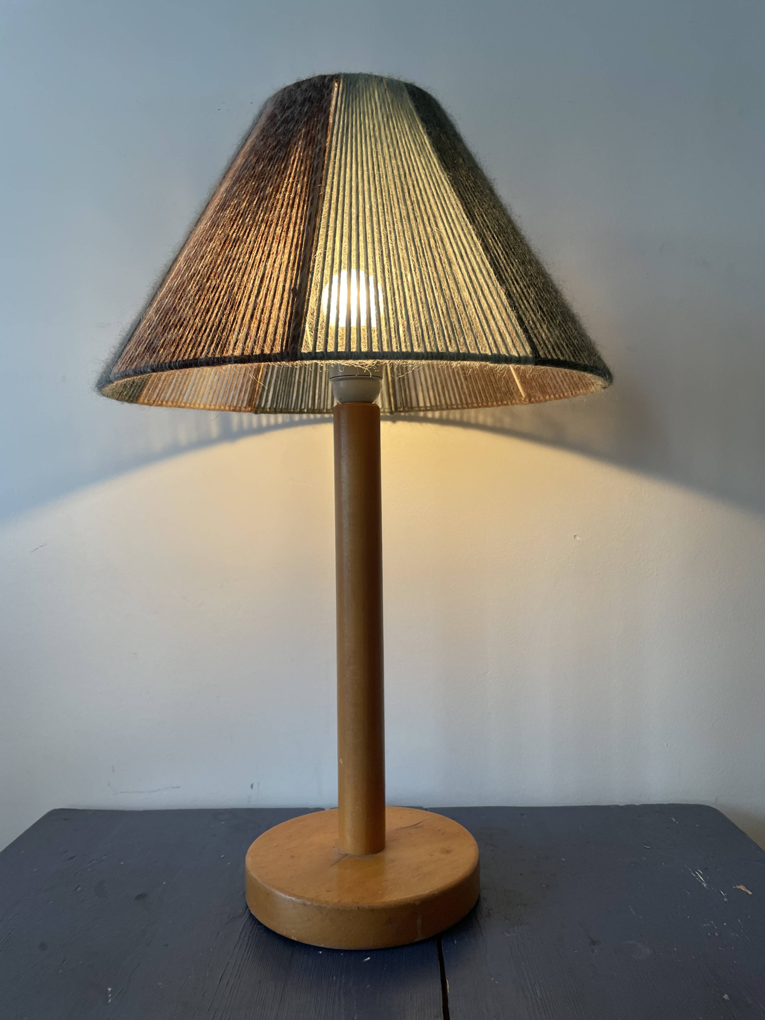 Vintage blond wooden lamp