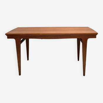 Danish dining table with extensions