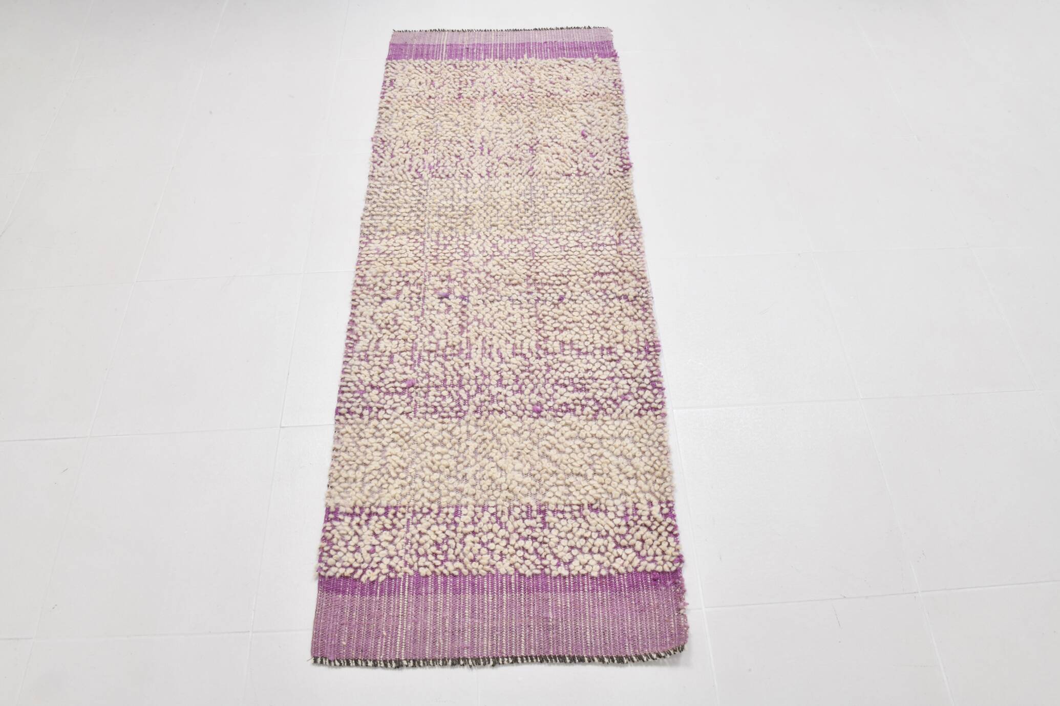 2x6 Modern Pink Vintage Runner Rug, 68x178Cm