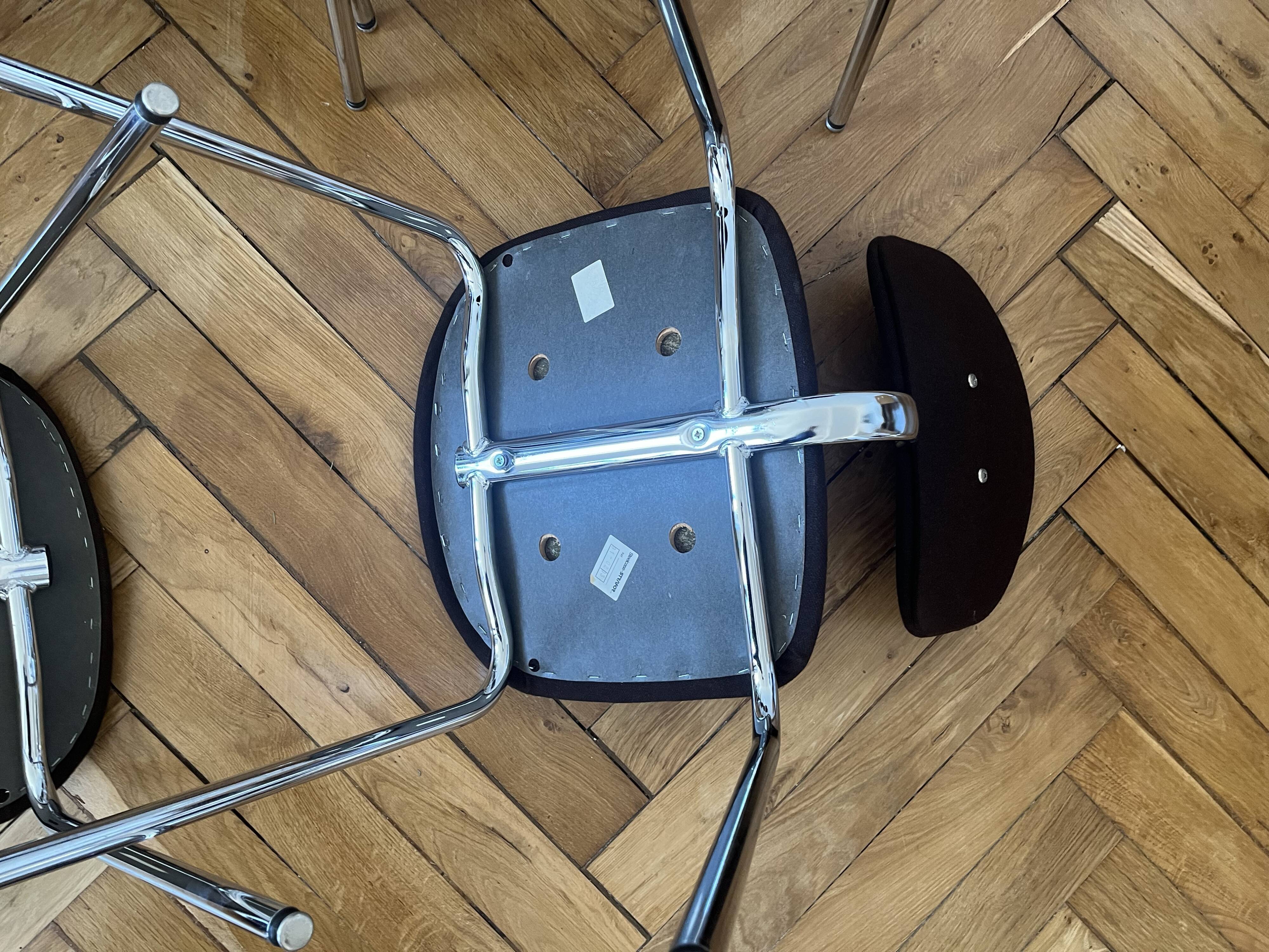 Set of 7 Steelcase Strafor chairs