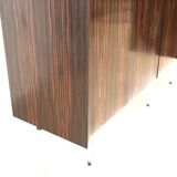 Grande armoire design vintage avec penderie et rangement des années 60