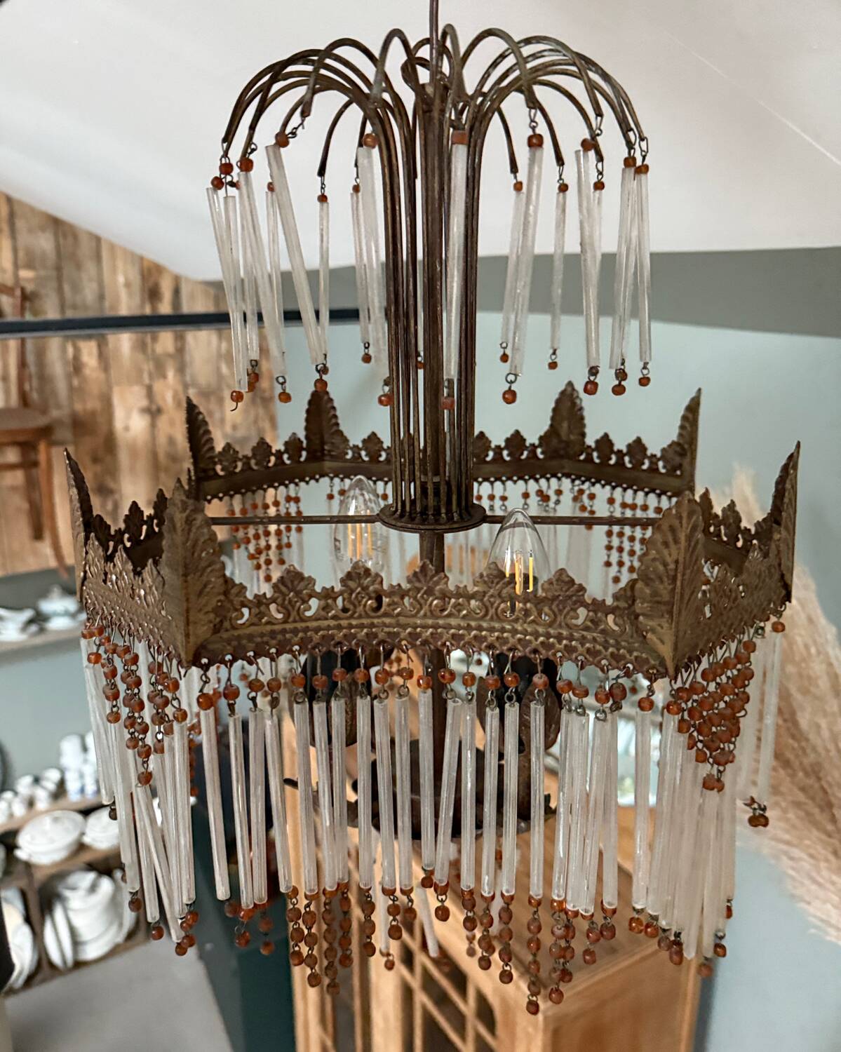 Tassel pendant light