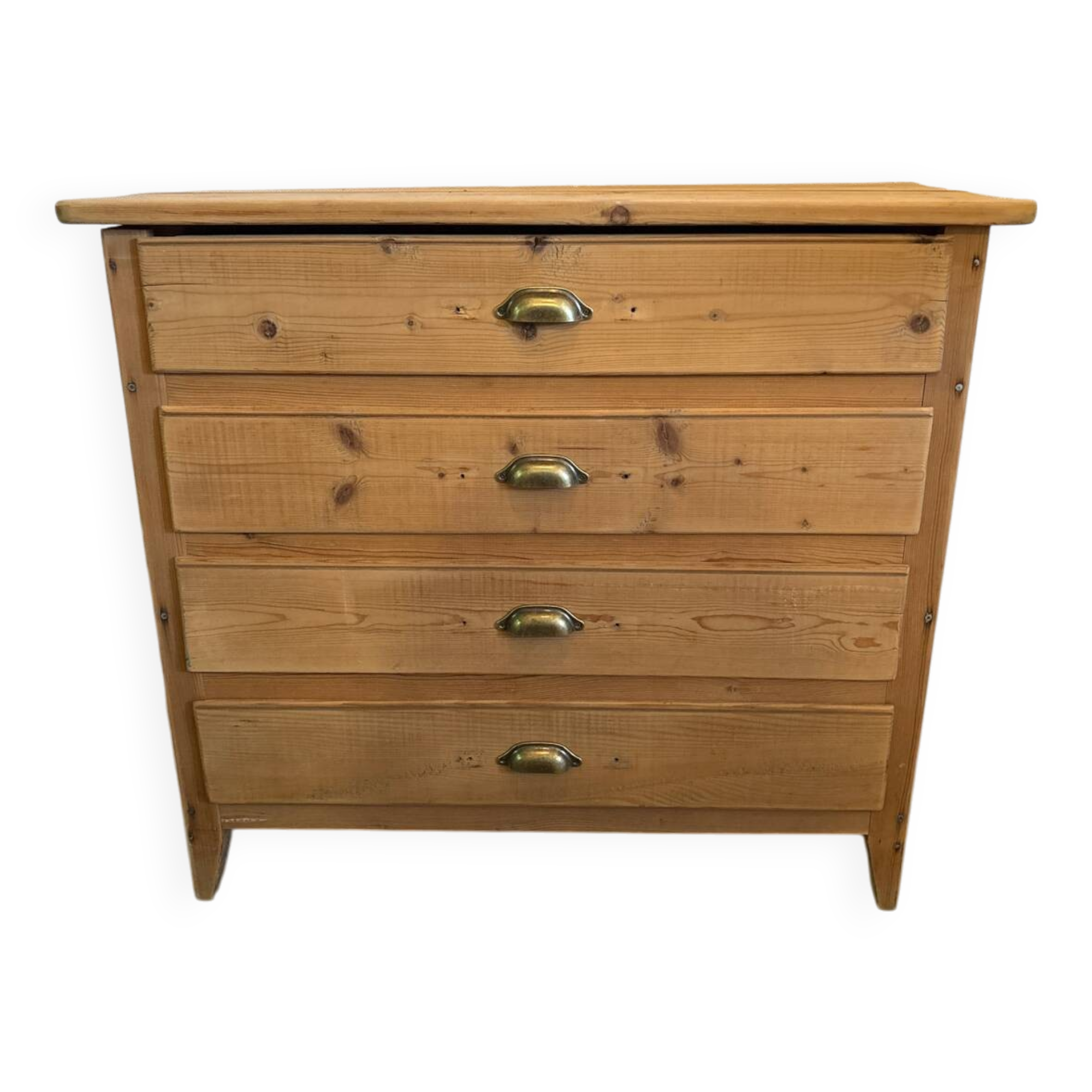 Fir chest of drawers
