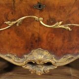 Venetian dresser from the 20th century