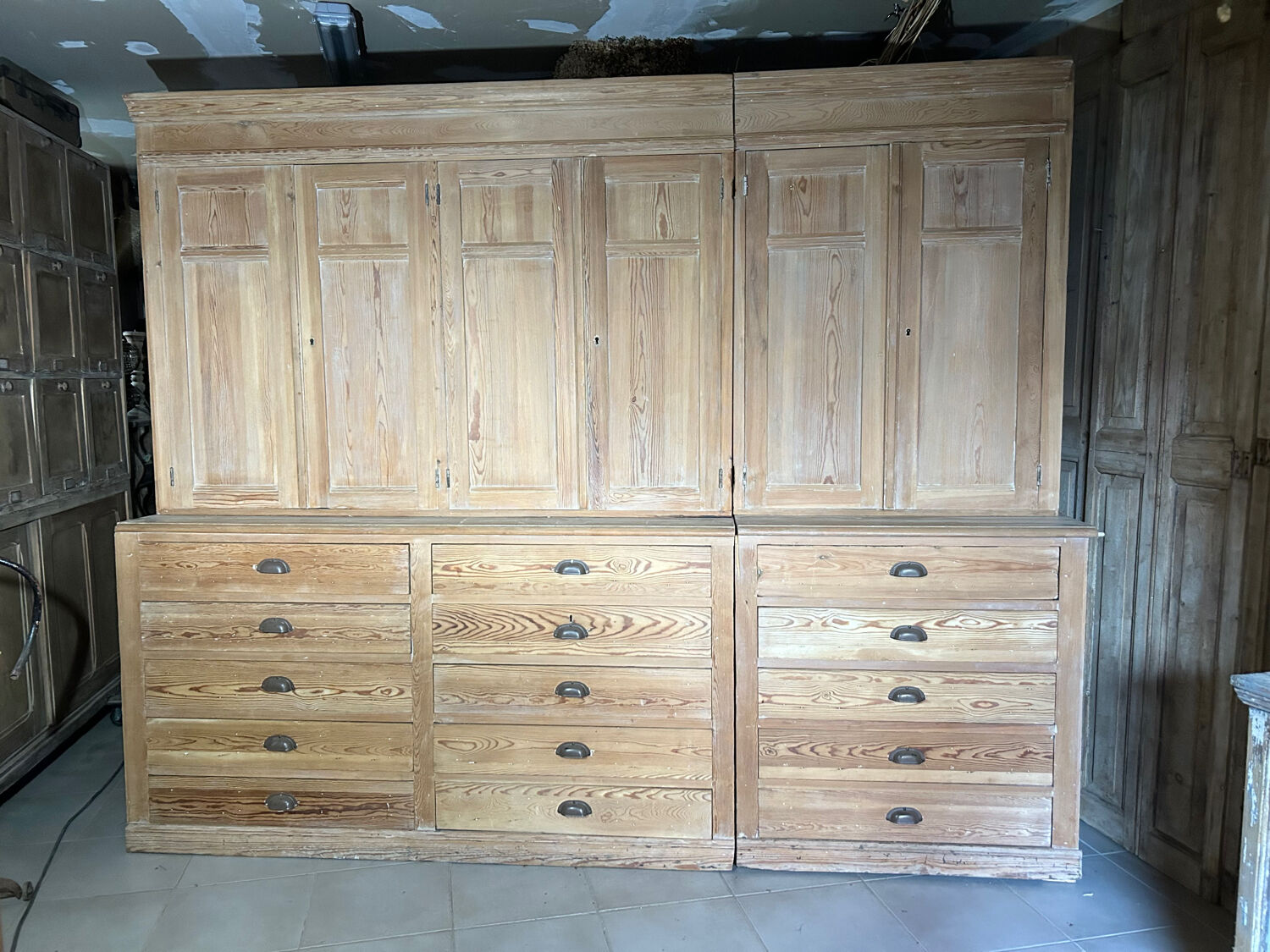 Old workshop furniture, 2 bodies with drawers and a cupboard.