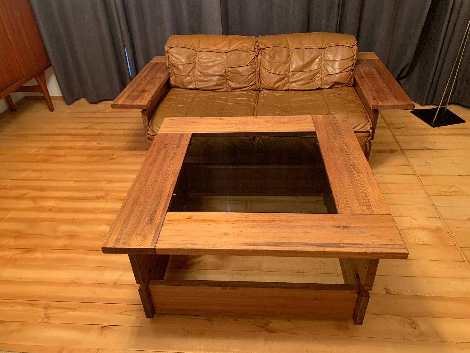 Table basse par Hämeen Kalustaja, Finlande, années 1970