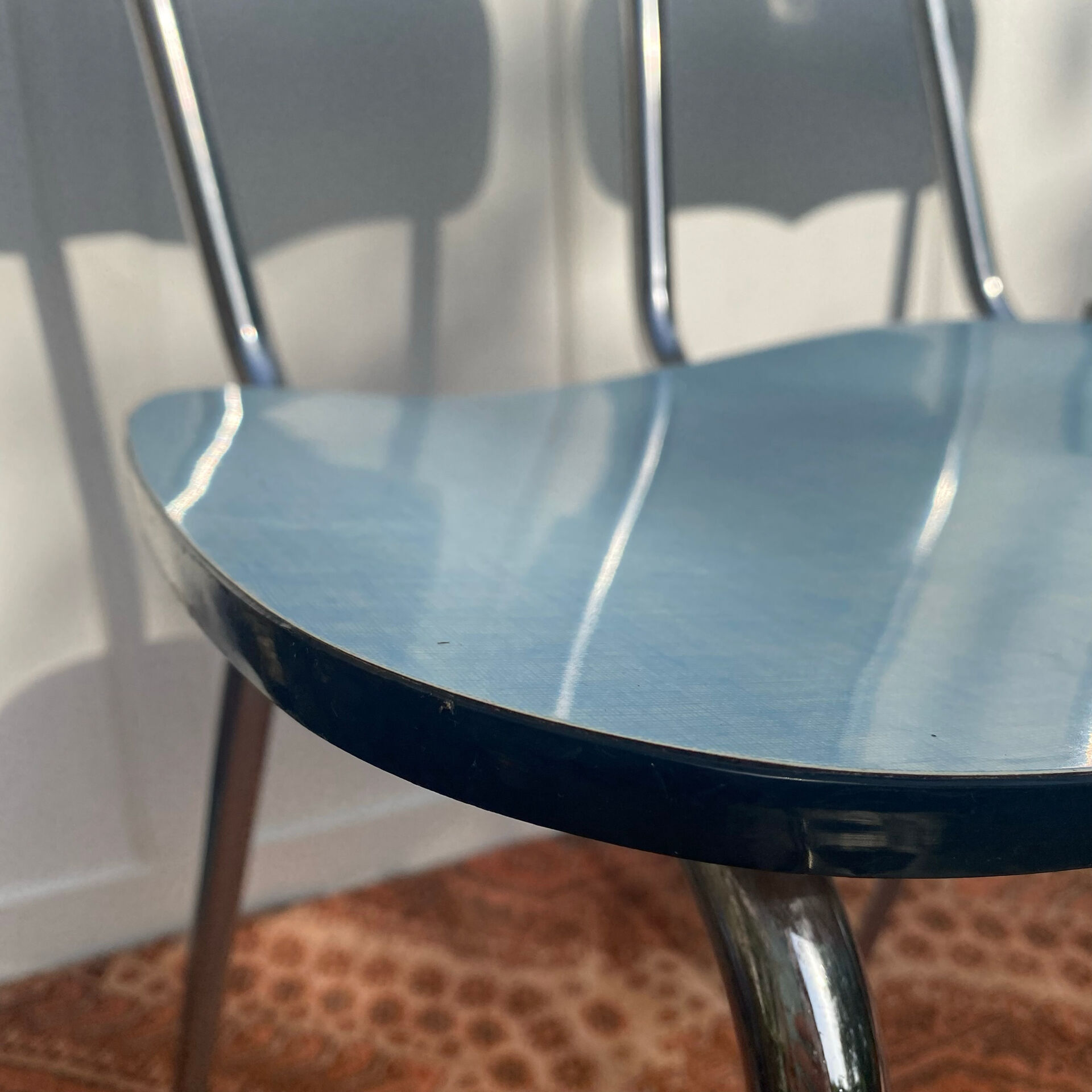 Chaises de cuisine années 60 , Formica et chrome