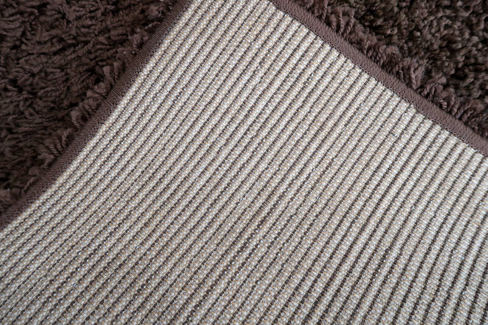 Tapis vintage suédois Shag – 141 cm x 209 cm