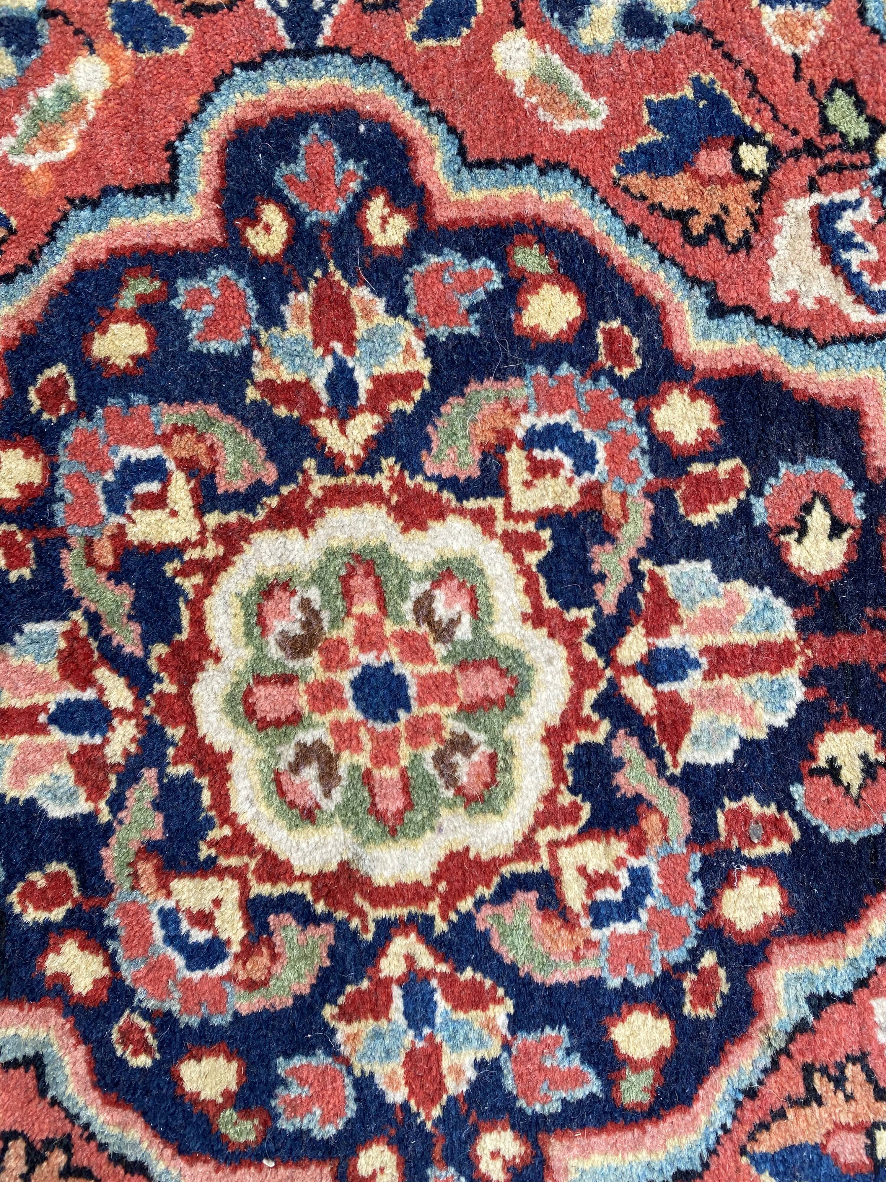 Persian carpet Sarogh handmade 57x84 cm