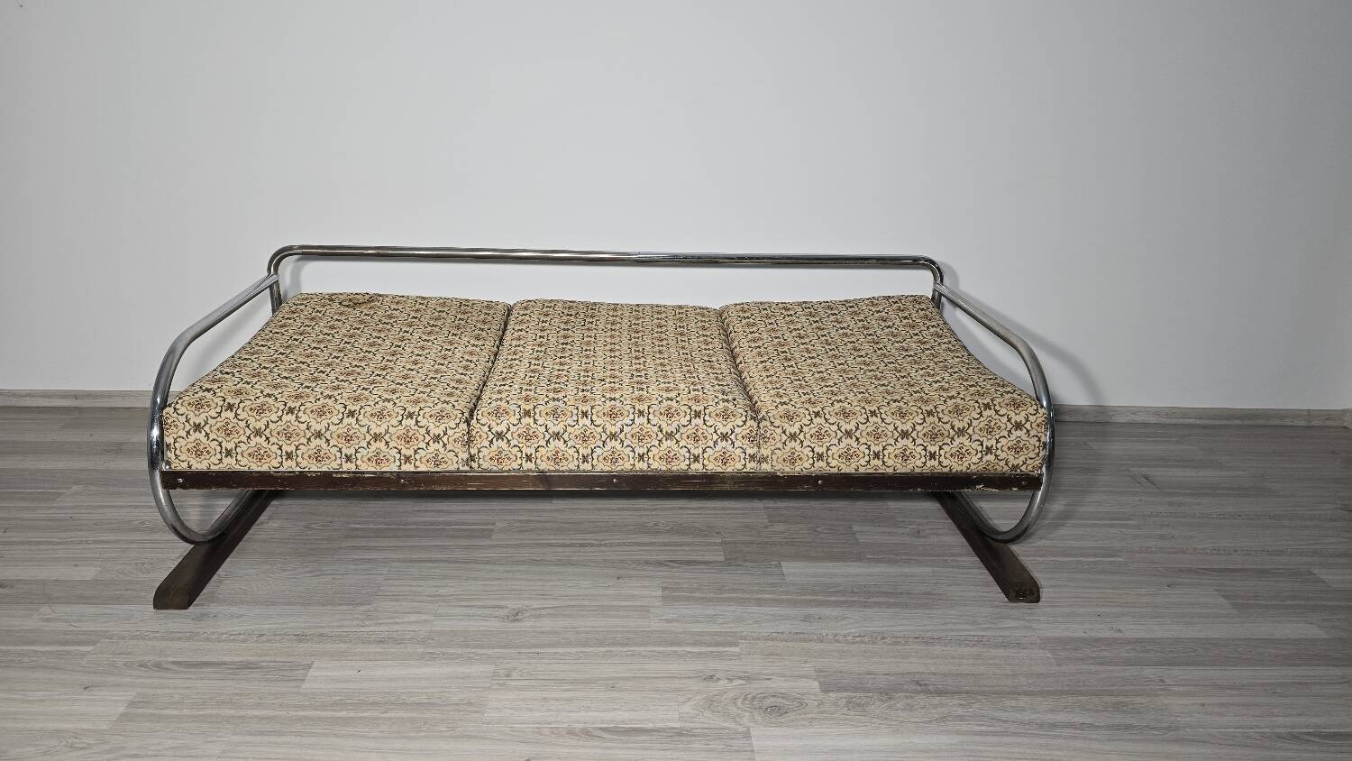 Bauhaus Chrome Sofa by Robert Slezak for Slezak Factories, 1930s