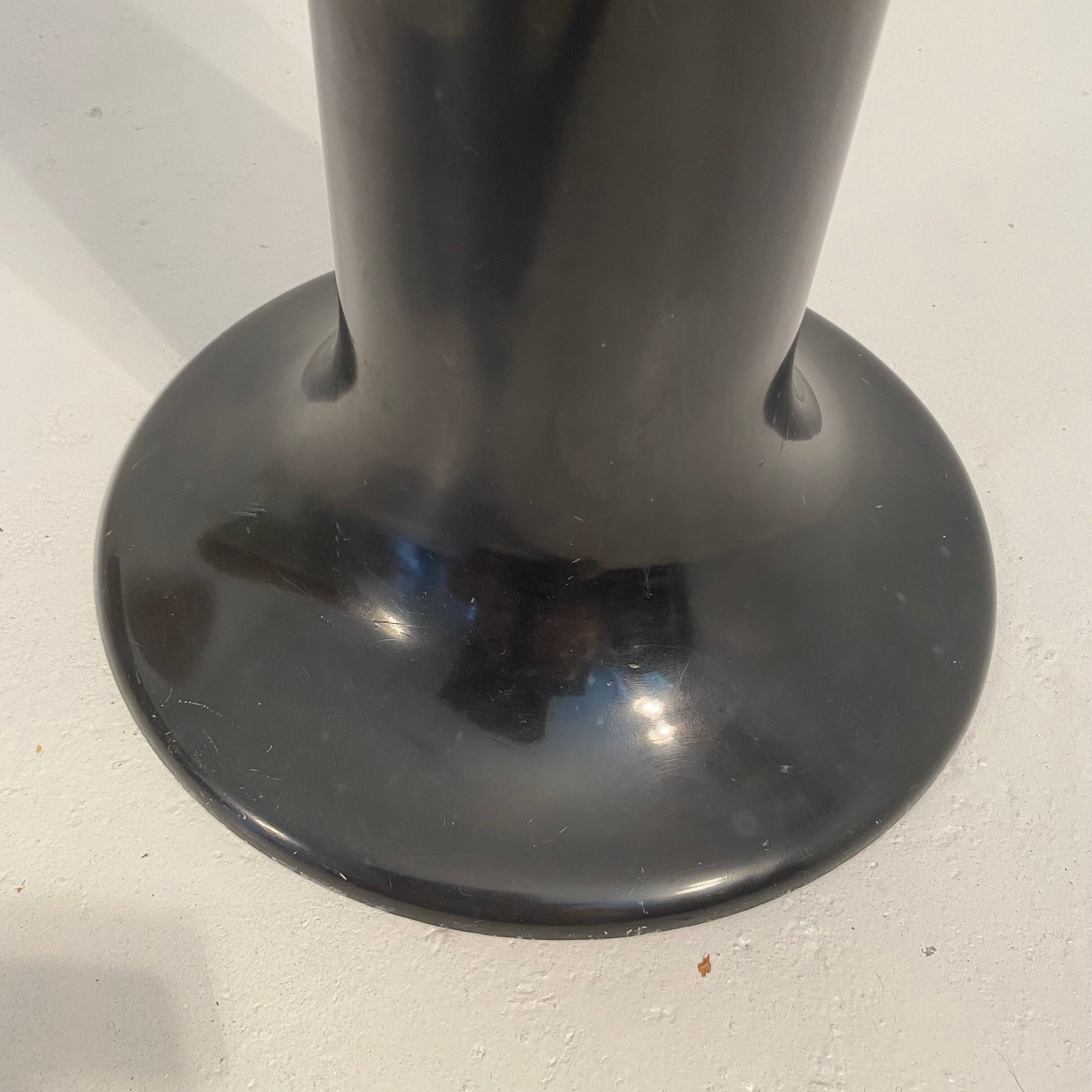 Joe Colombo's standing ashtray for Stilnovo. Italy 1968